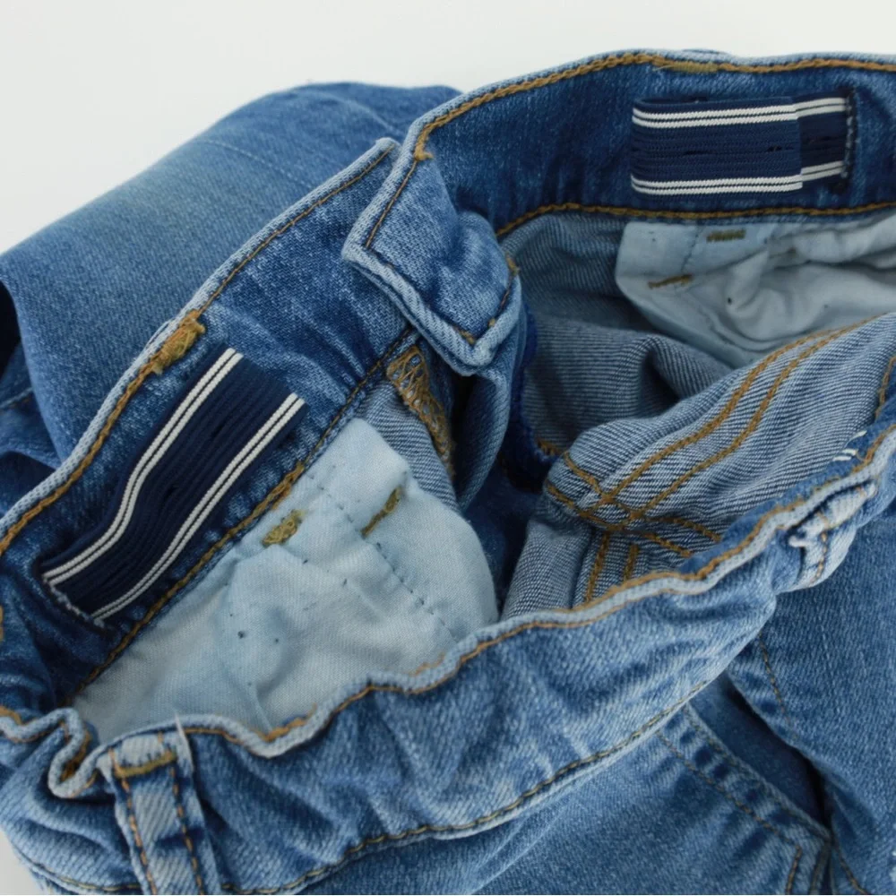 GAP Distressed Slim‎ Jeans